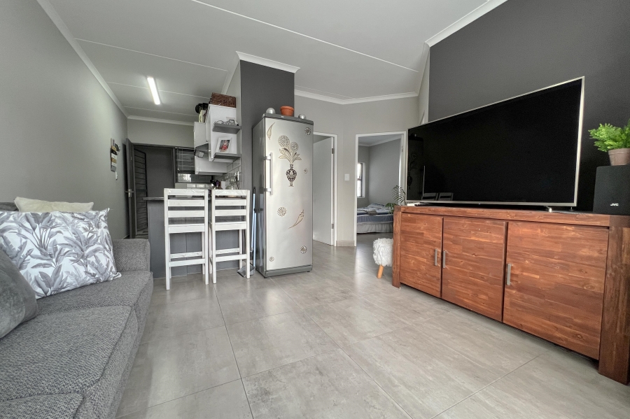 2 Bedroom Property for Sale in Belgravia Western Cape